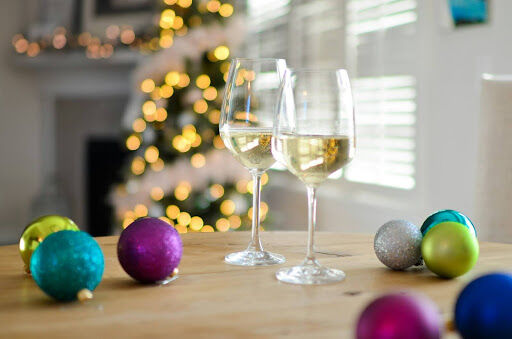 Sip, Sip, Hooray Your Ultimate Holiday Wine Pairing Guide